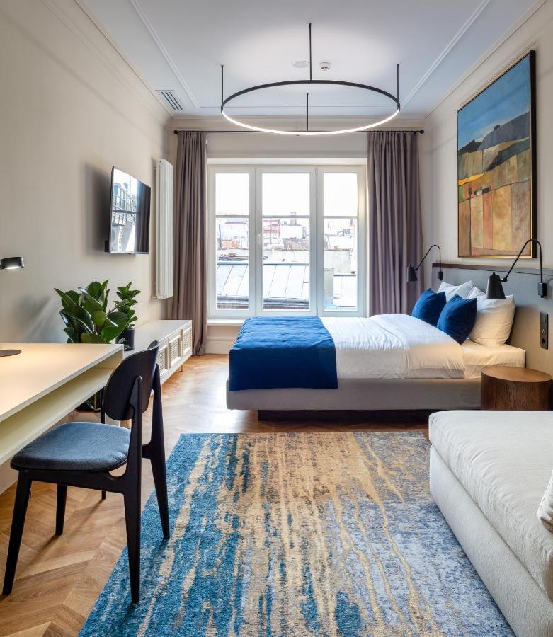 On The Square Hotel Lviv Exterior photo