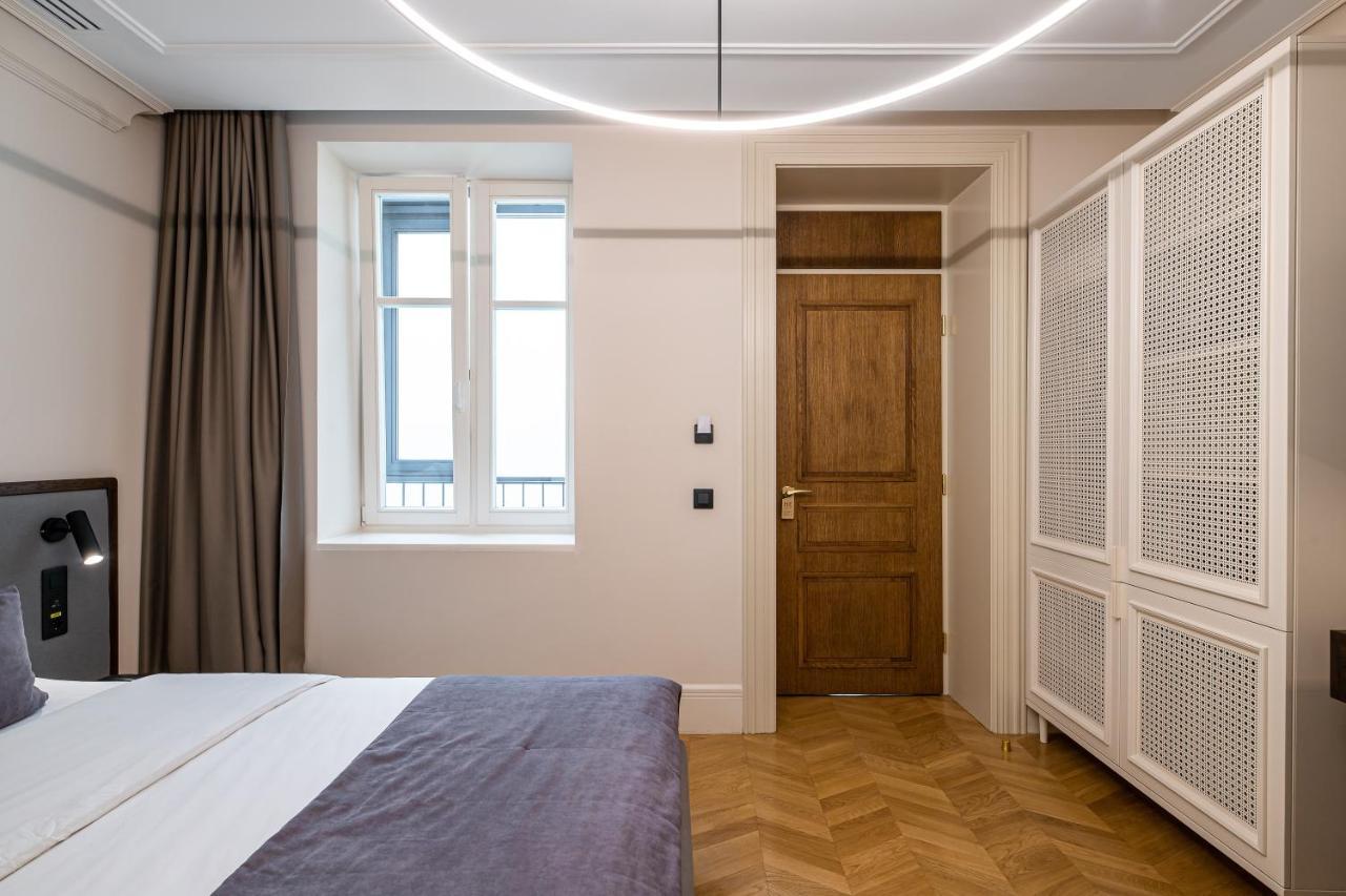 On The Square Hotel Lviv Exterior photo
