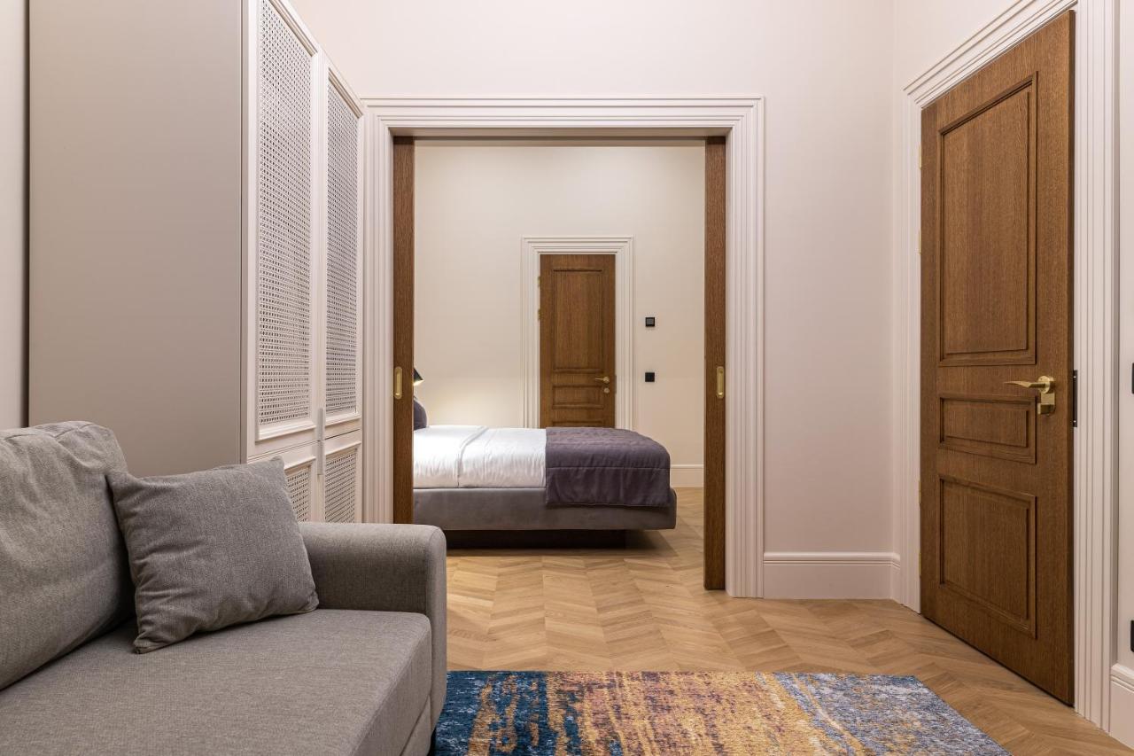On The Square Hotel Lviv Exterior photo